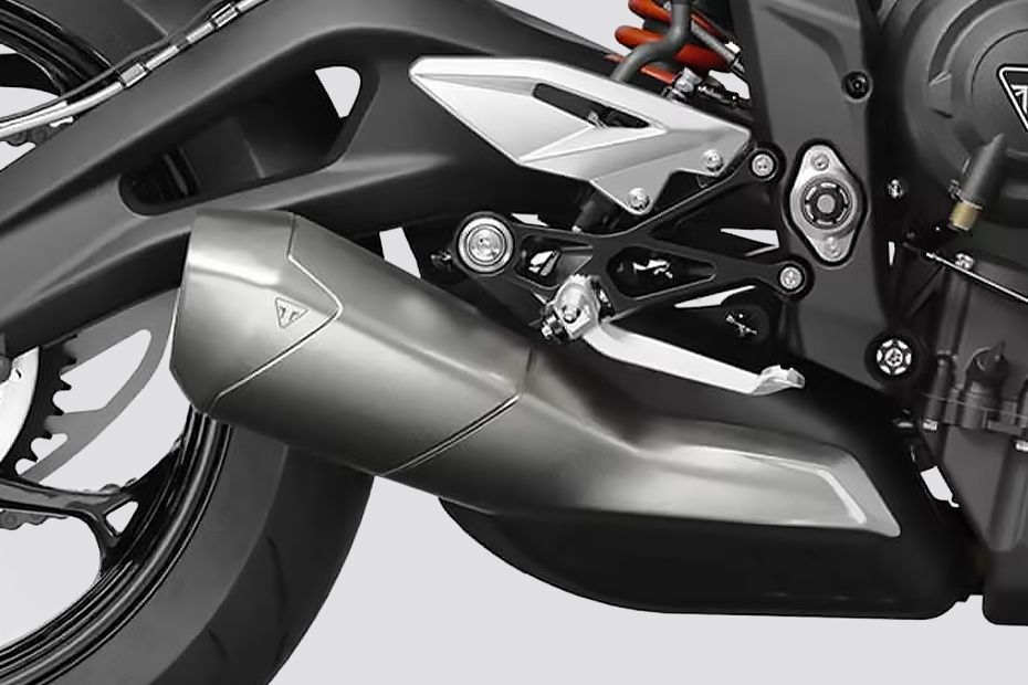 Exhaust (End Can) of Street Triple 765