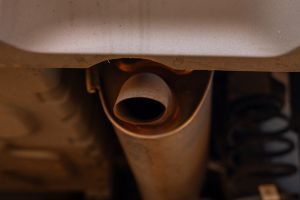 Exhaust Pipe Image of C3