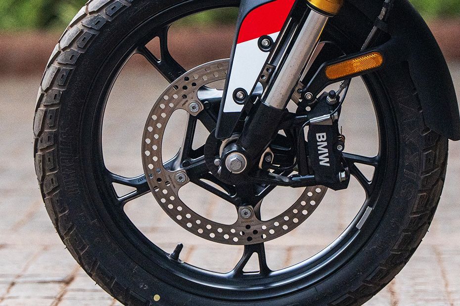 Front Brake of F 450 GS