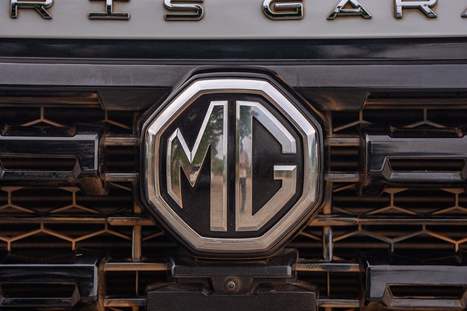 Brand Logo (Front) Image of Majestor