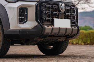 Front Bumper Image of Majestor