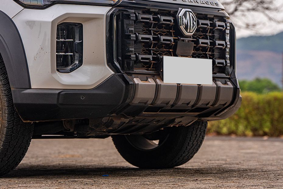 Front Bumper Image of Majestor