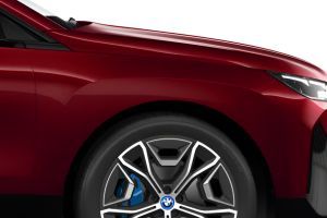 Front Fender Image of iX