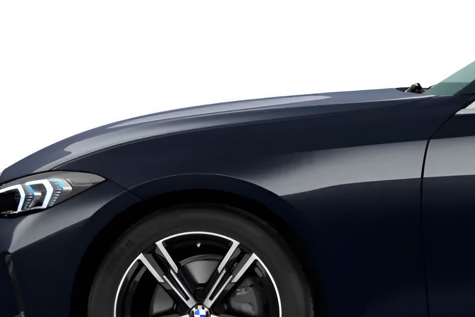 Front Fender Image of 3 Series Long Wheelbase
