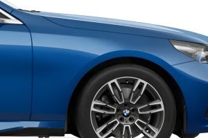 Front Fender Image of 5 Series