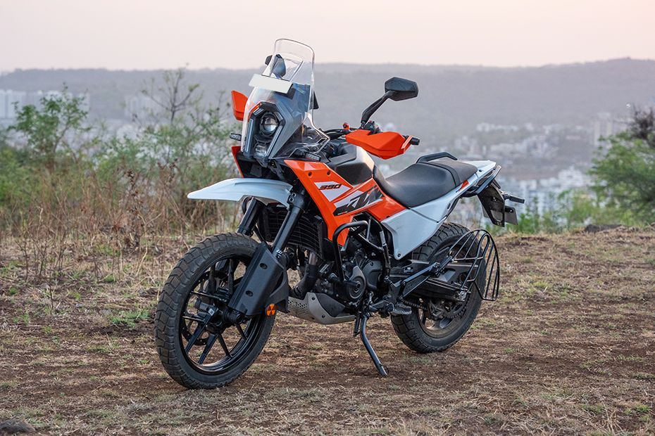 Front Left Quarter View View of 390 Adventure