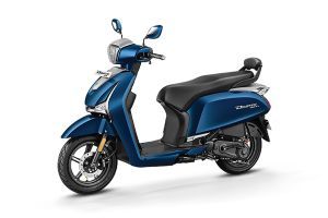 Front Left Quarter View View of Destini 125