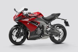 Front Left Quarter View View of Daytona 660