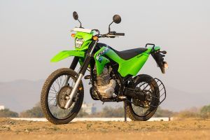 Front Left Quarter View View of KLX230