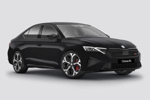 Front Right Quarter View Image of Octavia RS