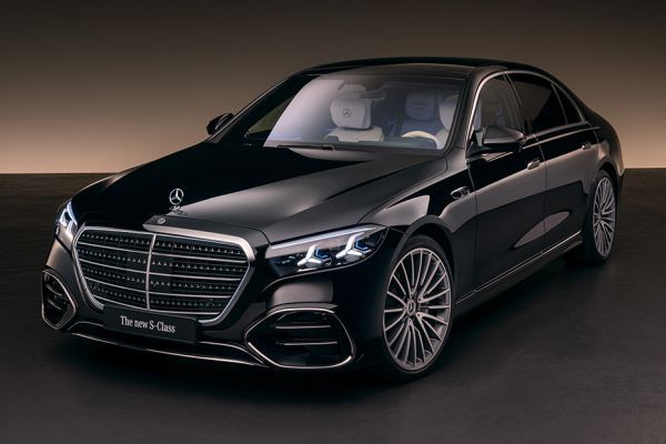 Front Left Quarter View Image of S Class Facelift