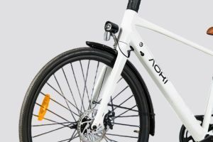 Front Mudguard & Suspension of Cadence GL