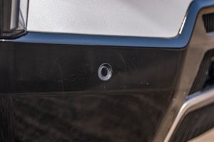 Front Parking Sensors Image of XEV 9S