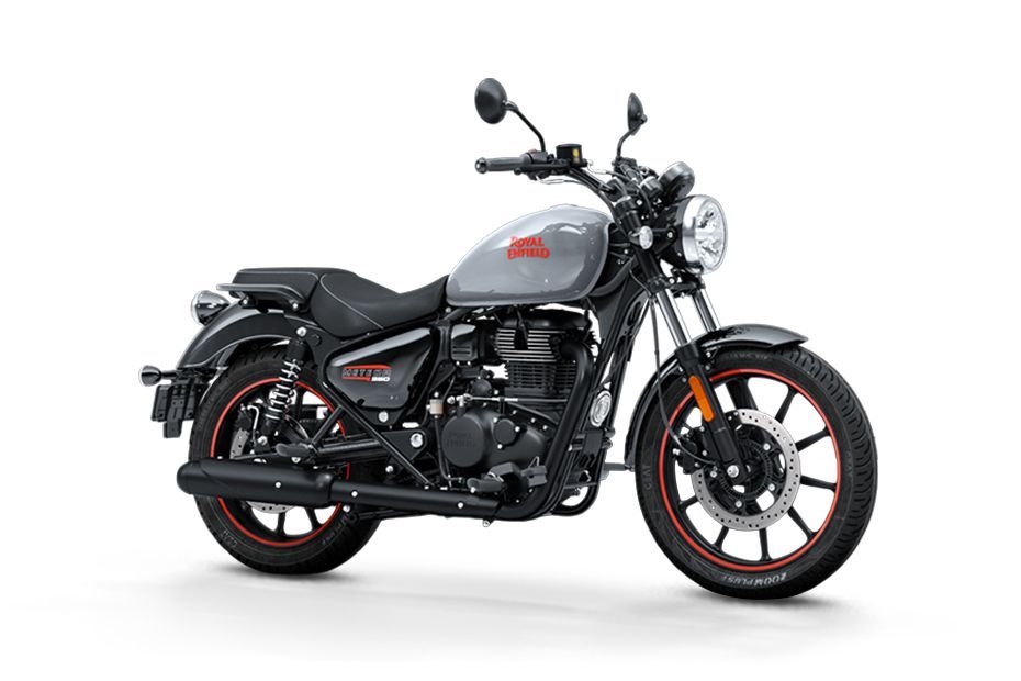 Front Right Quarter View of Meteor 350