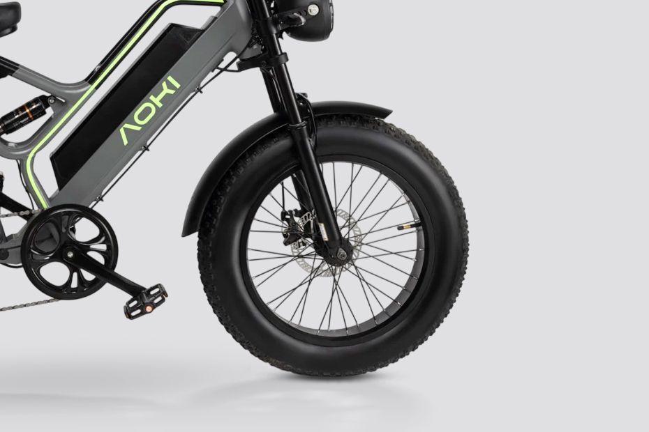 Front Tyre of Street Mamba