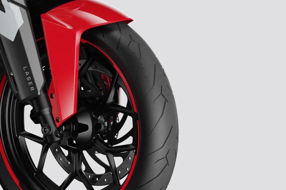 Front Tyre of F77