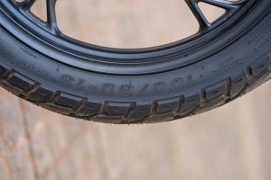 Front Tyre of F 450 GS