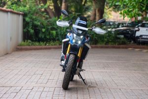 Front View of F 450 GS