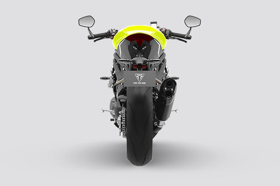 Front View of Speed Triple 1200