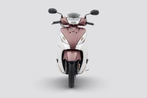 Front View of Jupiter 125