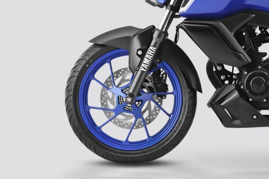 Front Wheel of FZS-FI V4