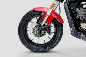 Front Wheel of SRV 300
