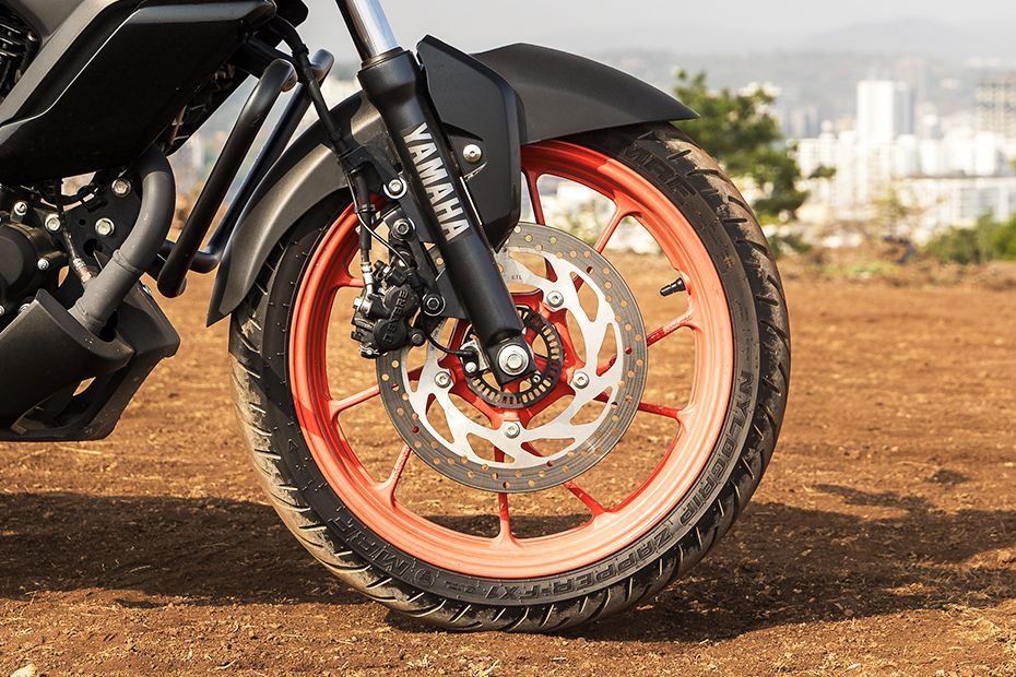 Front Wheel of FZ-RAVE