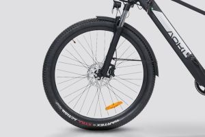 Front Wheel of Lynx HT