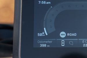 Fuel Gauge Image of 390 Duke
