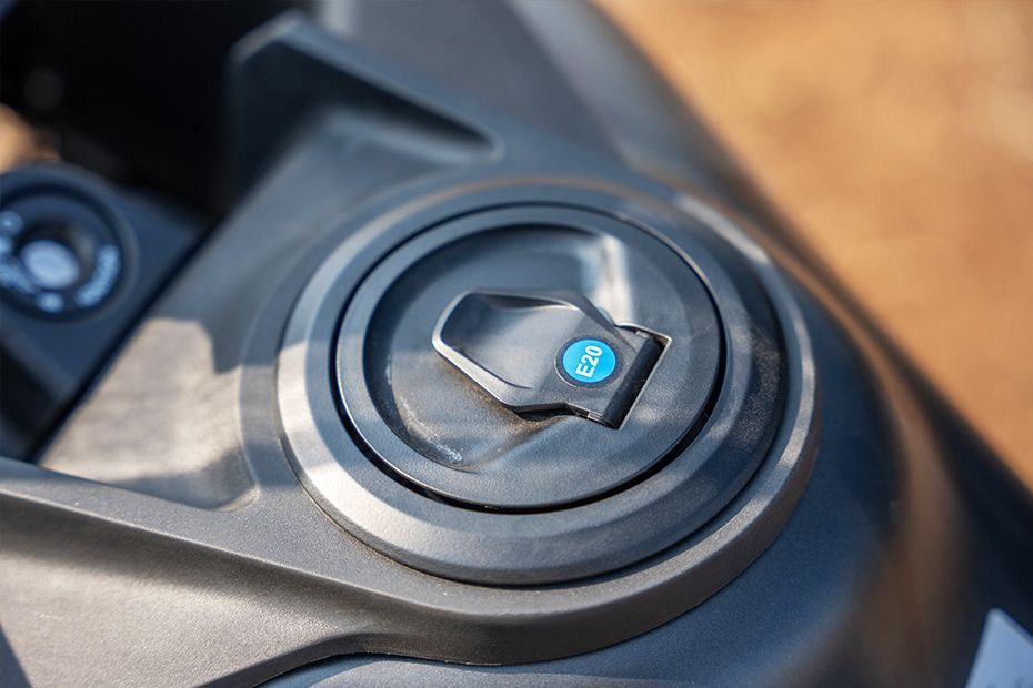 Fuel Lid (Closed) of Model_