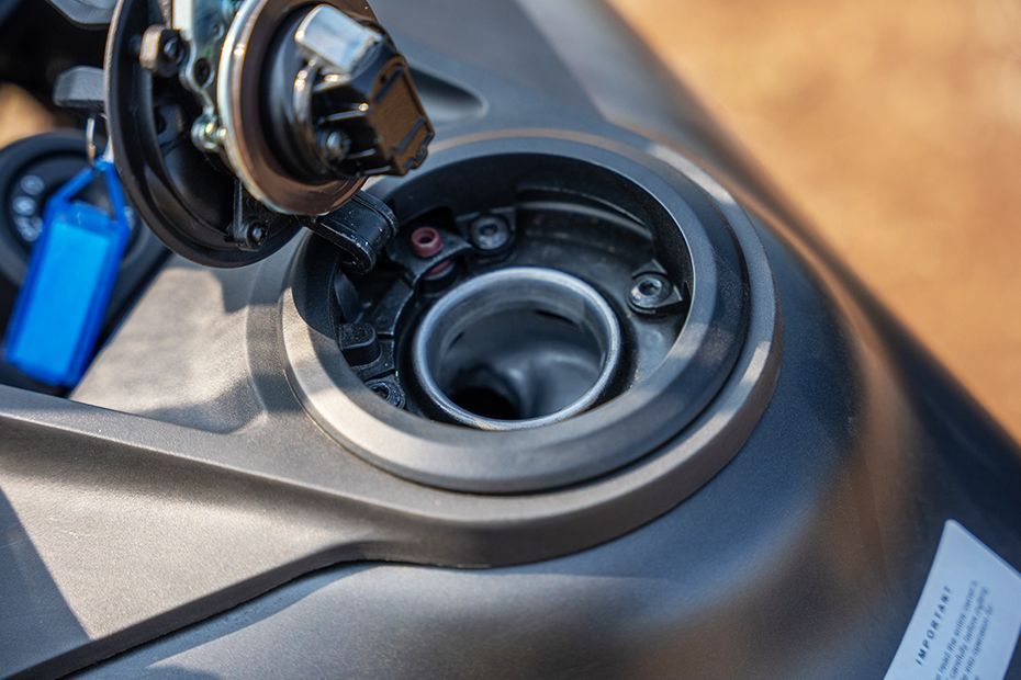 Fuel Lid (Open) of Model_