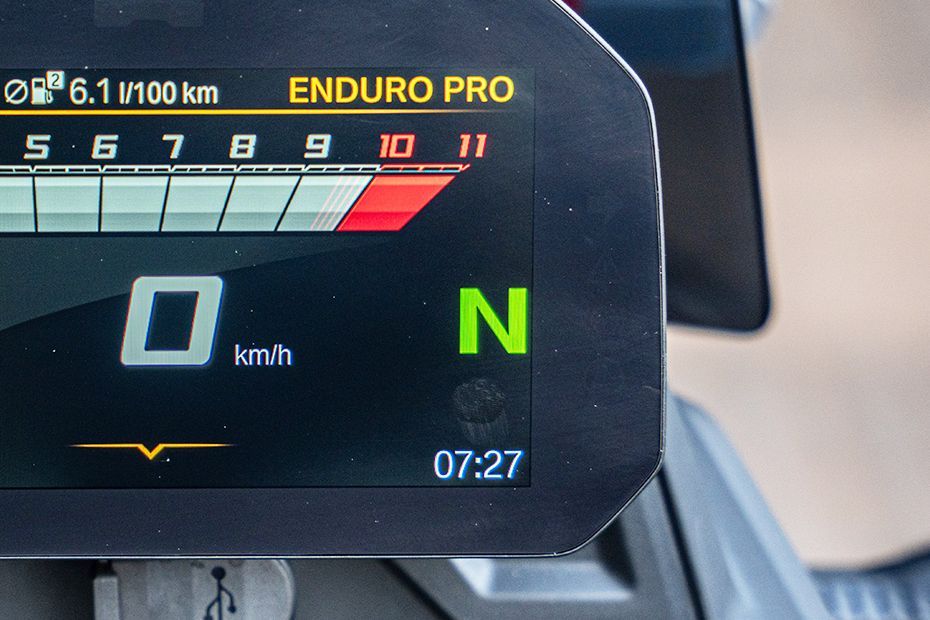 Gear Shift Indicator of F 450 GS