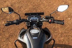 Handlebar of FZ-RAVE