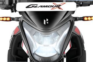 Headlamp of Glamour X 125