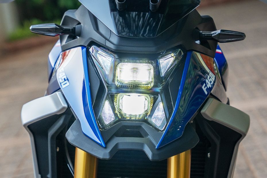 Headlamp of F 450 GS