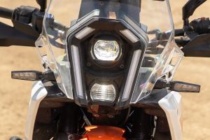 Headlamp of 390 Adventure X