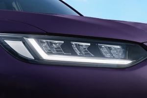 Headlight Image of ZR-V