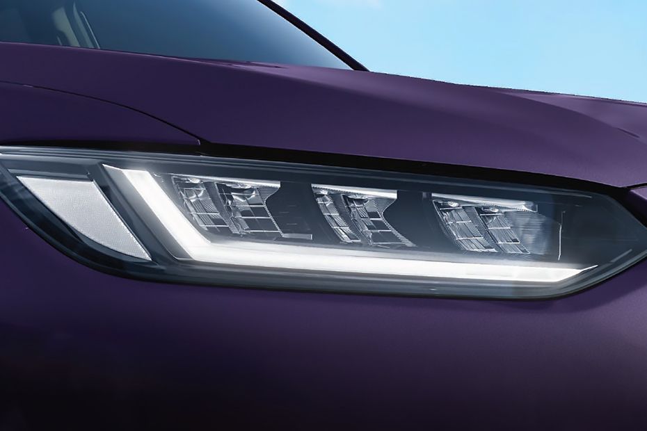 Headlight Image of ZR-V