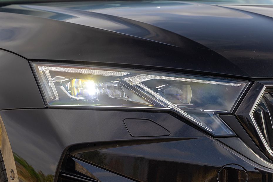 Headlight Image of Octavia RS