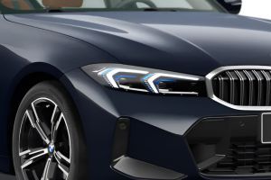 Headlight Image of 3 Series Long Wheelbase
