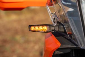 Indicator (Front) of 390 Adventure