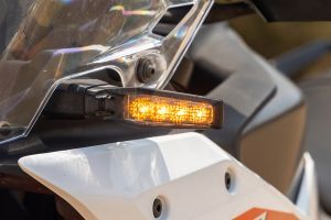 Indicator (Front) of 390 Adventure X