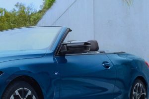 Outside Mirror Image of M440i