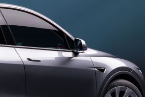 Outside Mirror Glass Image of Model Y