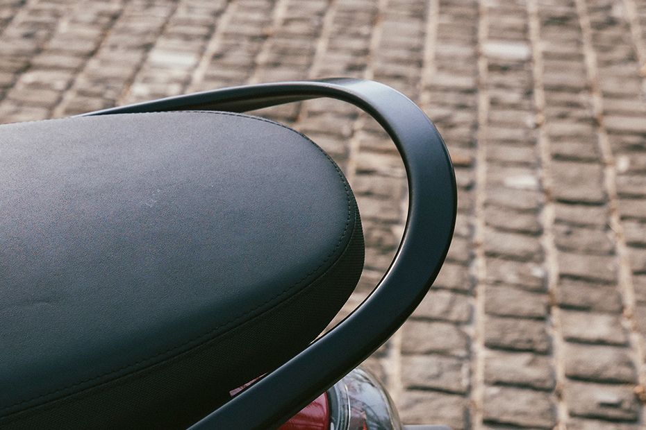 Pillion Grab Rail of Chetak C2501