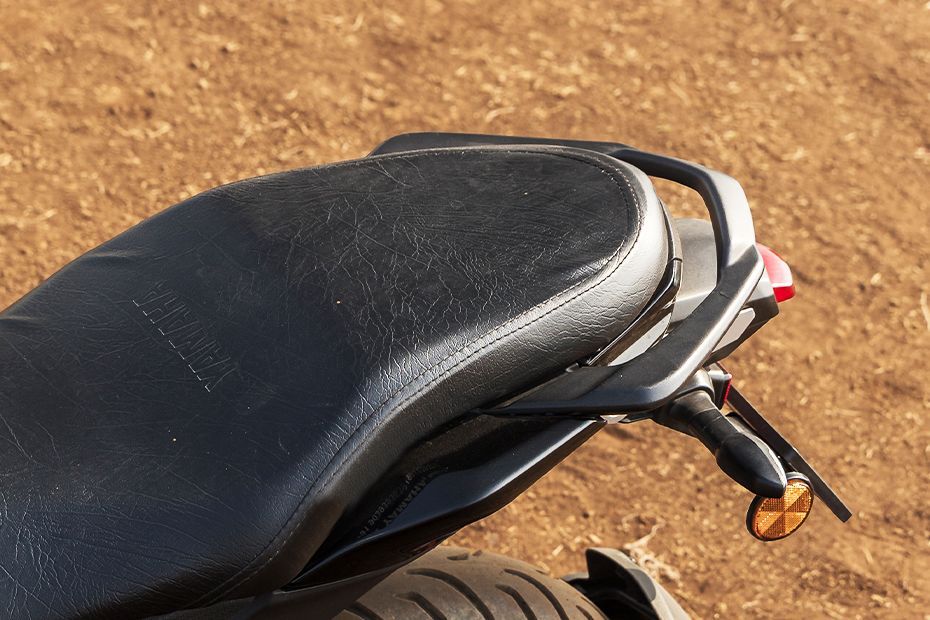 Pillion Seat of FZ-RAVE
