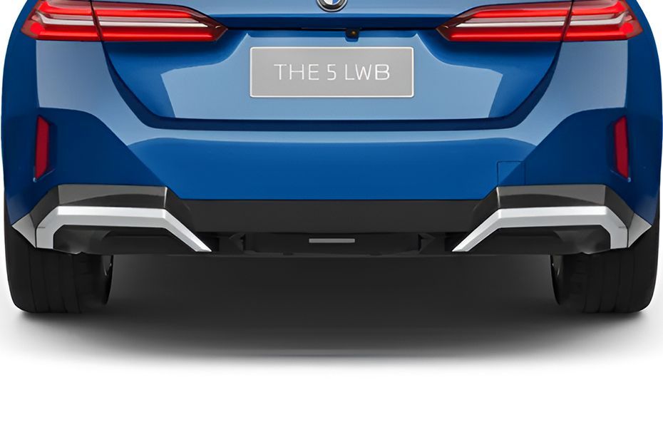 Rear Bumper Image of 5 Series