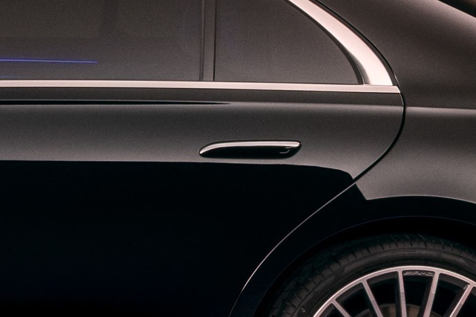 Rear Door Handle Image of S Class Facelift