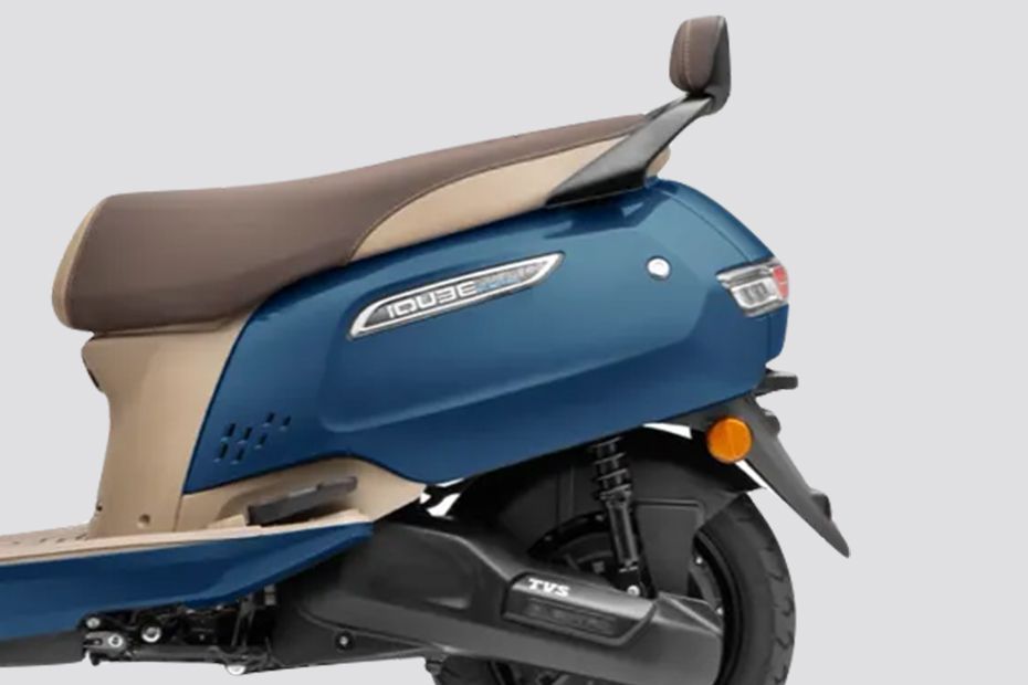 Rear Fairing of iQube