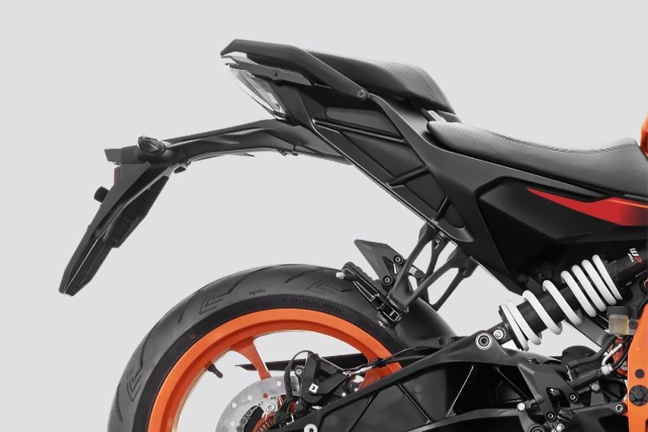 Rear Fairing of 390 Duke R